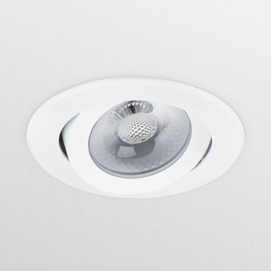 Philips LED-Leuchte RS151B Frontansicht mit warmweißem Licht