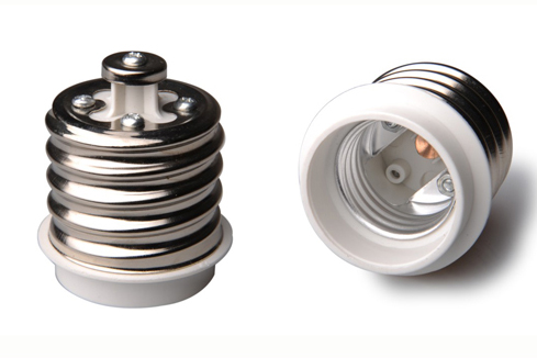 Dotlux Adapter von E40 auf E27 Fassung, Frontansicht