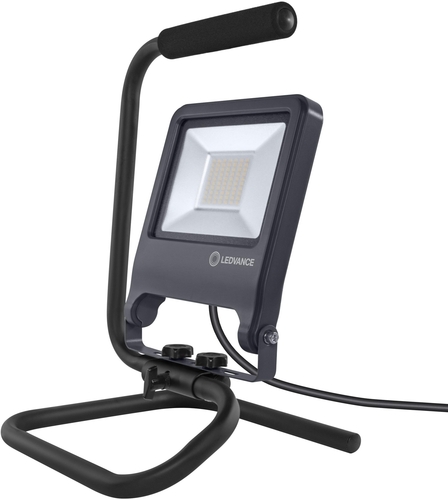 LED-Arbeitsleuchte 50W 840 mit Standfuß im Produktfoto Frontansicht
